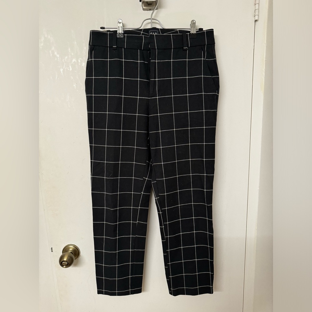 Gap Slim Ankle High Rise Pant - Size 6